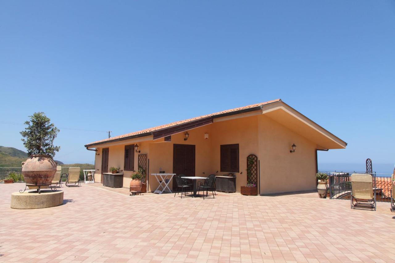 Sikelios Apartments Cefalù Exterior foto