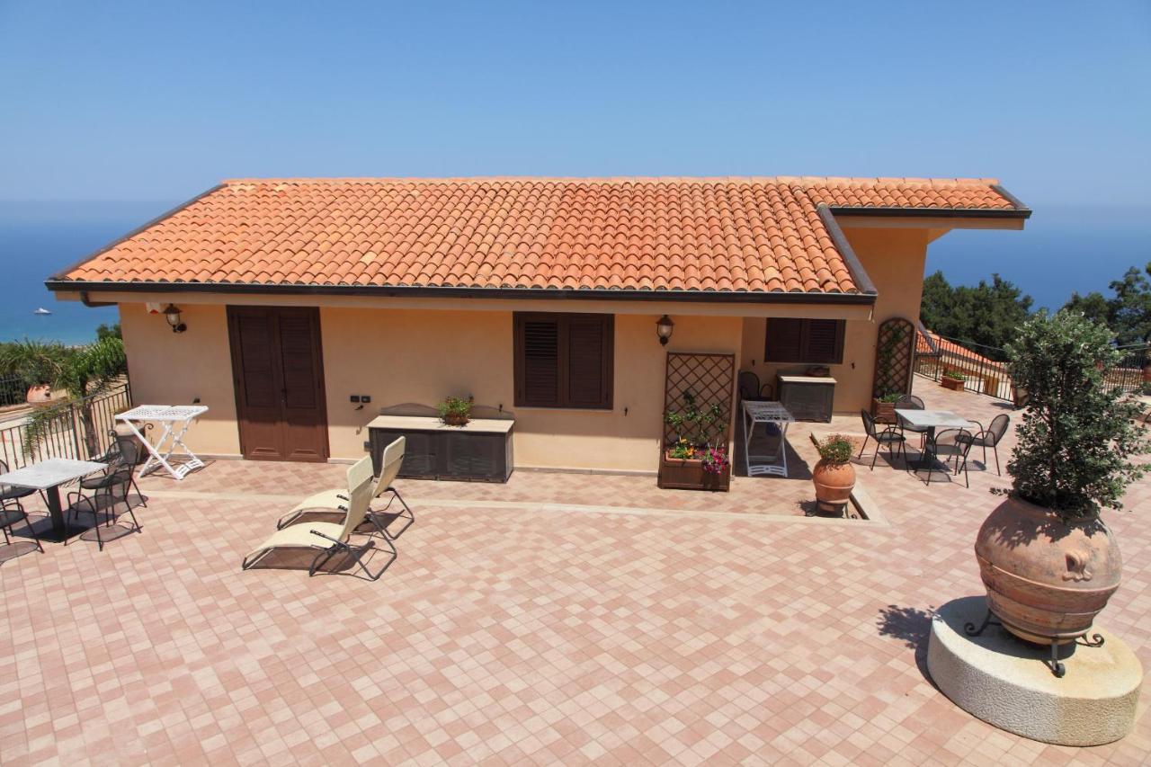 Sikelios Apartments Cefalù Exterior foto