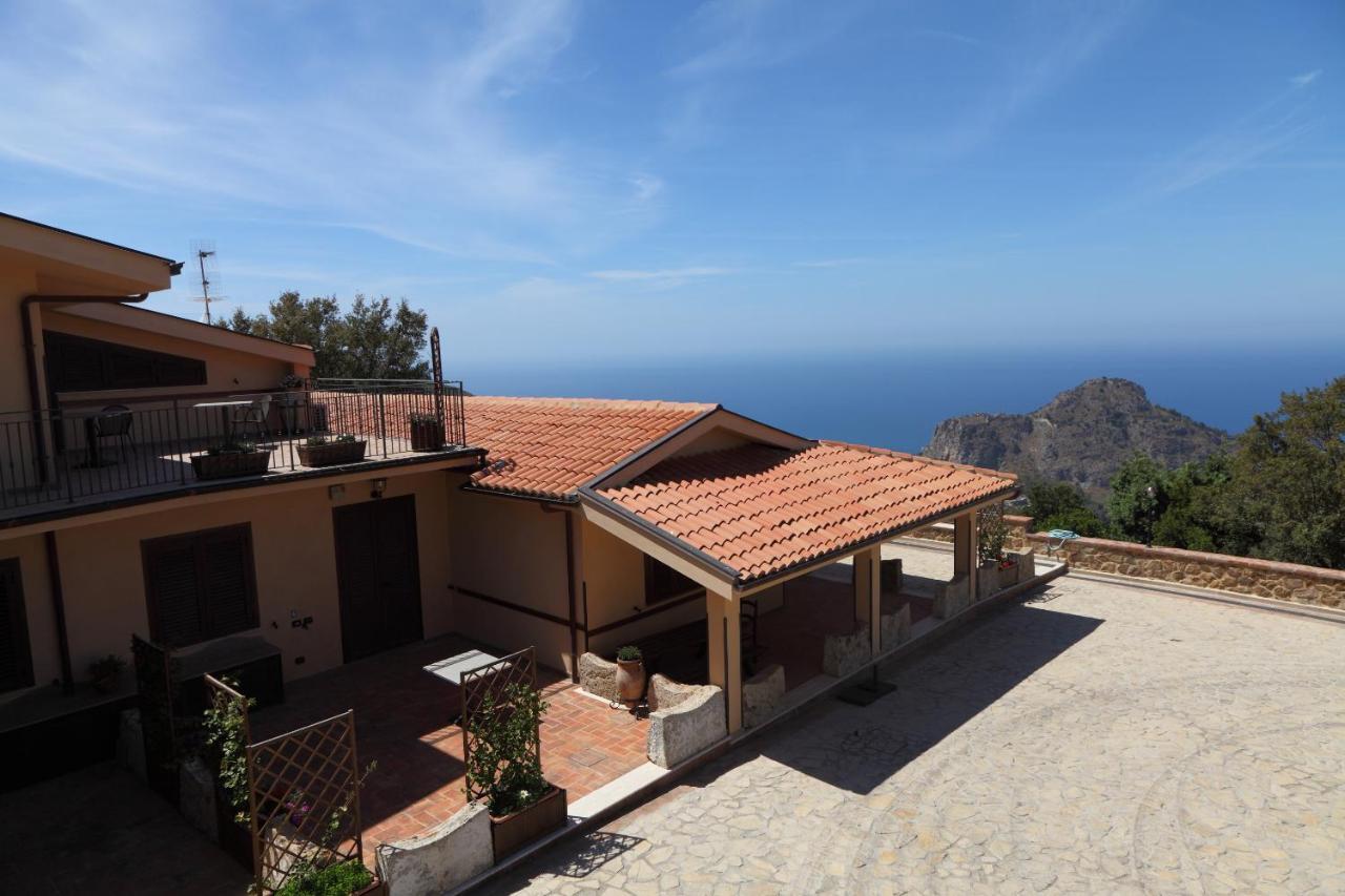 Sikelios Apartments Cefalù Exterior foto